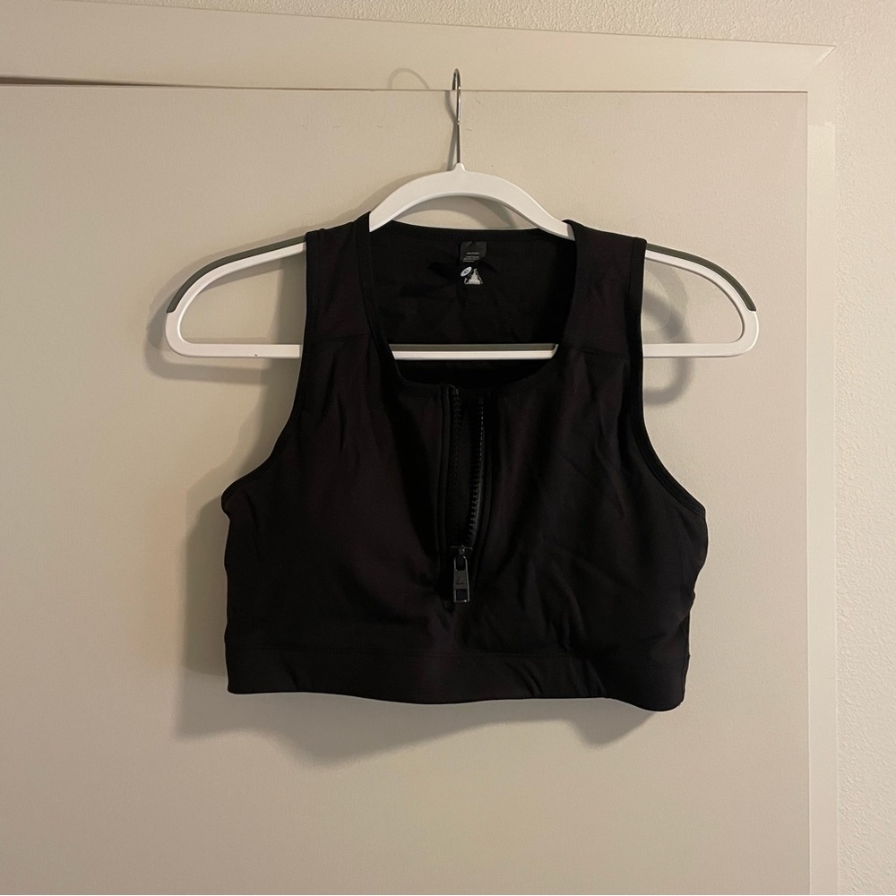 NWT + dust bag - Balance Athletica/Vitality Isotope bra - midnight size L
